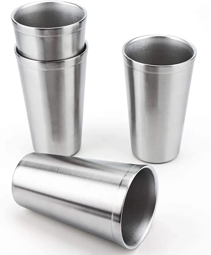 Vintage nerūsējošā tērauda krūzes