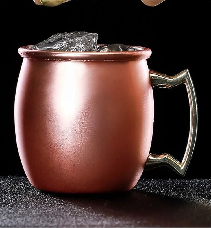 Dažādi Maskavas vara kausu krūzes dāvanu komplekts